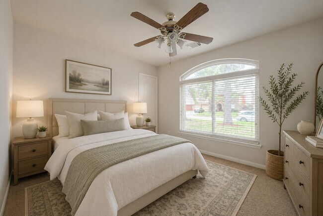 Building Photo - 11814 Copperas Creek Dr