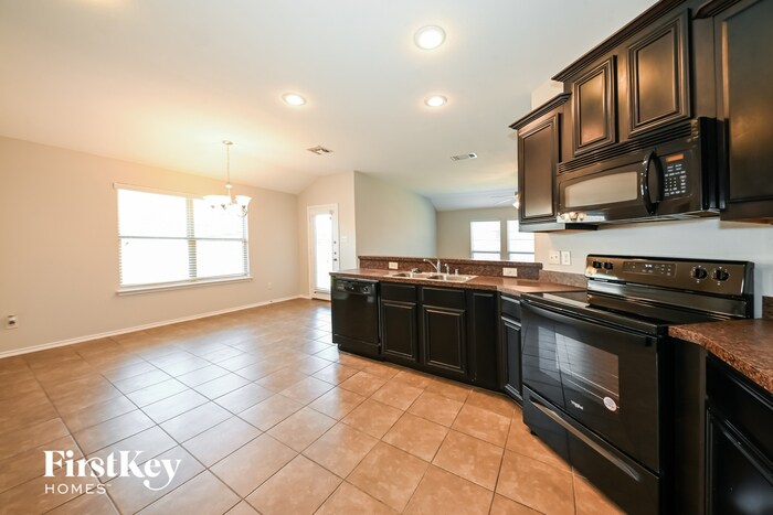Building Photo - 202 Patriot Pkwy