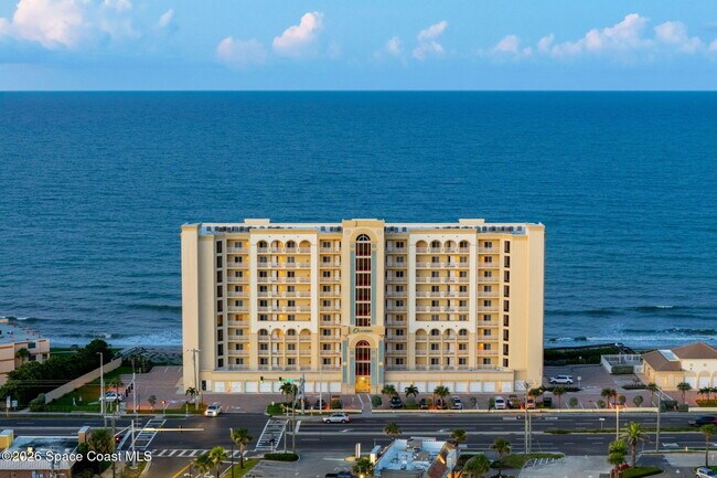 Building Photo - 1025 Jimmy Buffett Mem Hwy