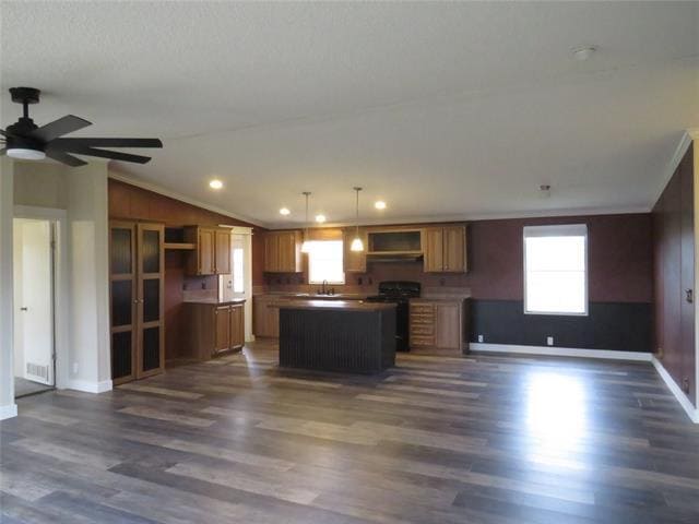 Building Photo - 2141 Crockett Rd