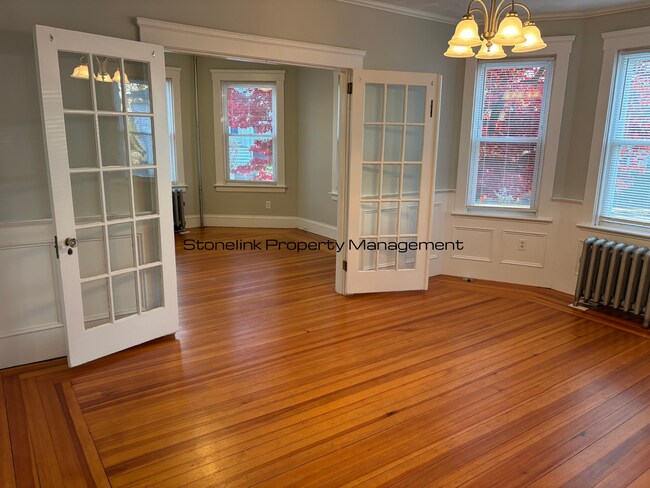 Building Photo - 296-298 Roger Williams Avenue