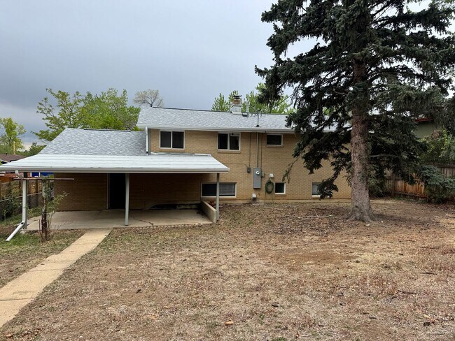 Building Photo - NEWLY REMODELED 3 Bed 2 Bath Home of Linden in Boulder-Available NOW!