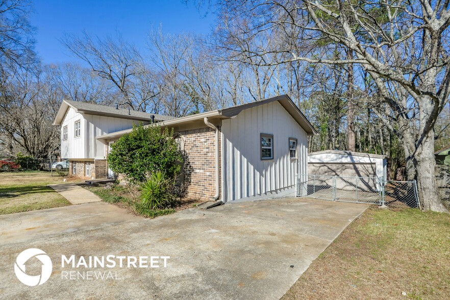 Building Photo - 509 Argonne Dr NE