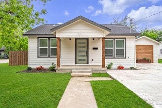 Building Photo - 601 Pearson Ave