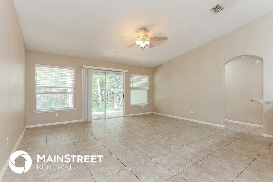 Building Photo - 10002 Lancashire Dr