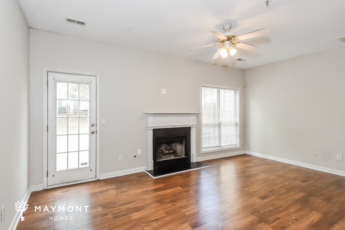 Building Photo - 7079 Biltmore Trce