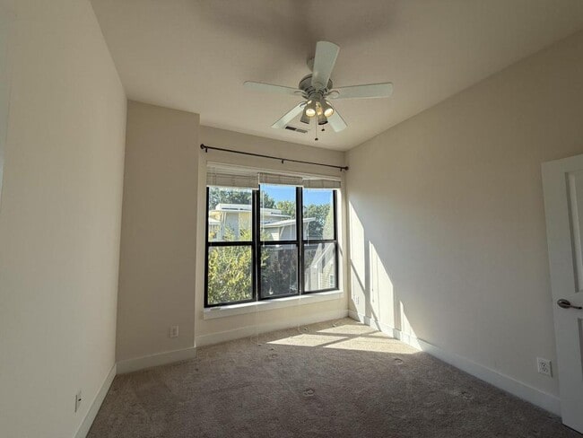 Building Photo - 2976 Textile Way