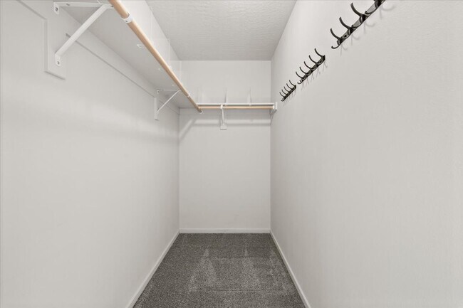 Building Photo - 10201 N Belgrave Lp