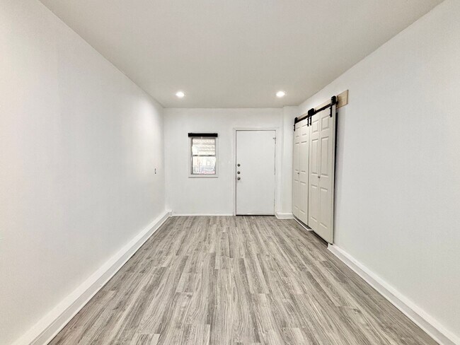 Building Photo - 8008 Indian Bend