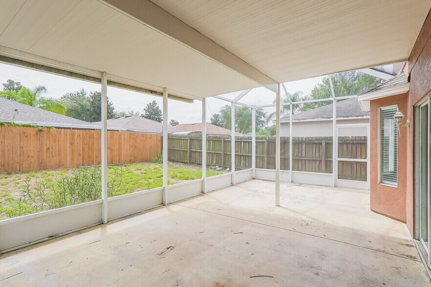 Building Photo - 12723 Adventure Dr