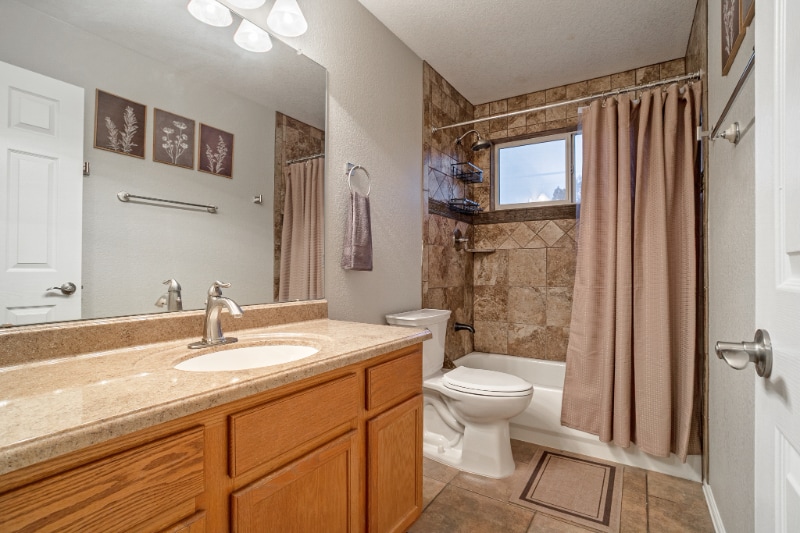 Building Photo - 13031 Dexter St