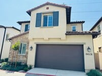 Building Photo - 8631 Mission Villa Dr
