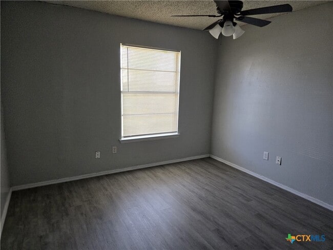 Building Photo - 1129 Spruce St