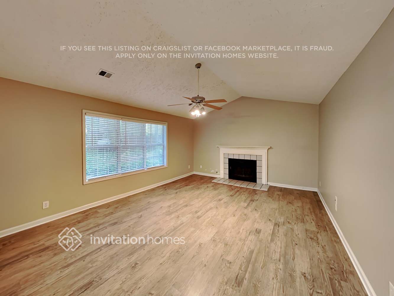 Building Photo - 6021 Woodcreek Dr