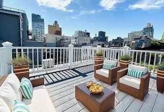 Building Photo - 200 Stanton St