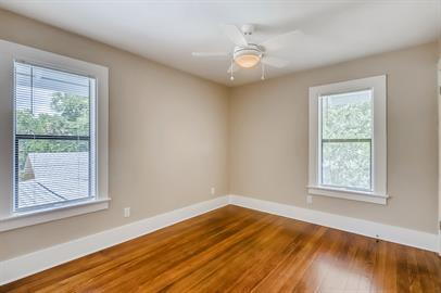 Building Photo - Renovated 4 bedroom, historic home close to downtown!