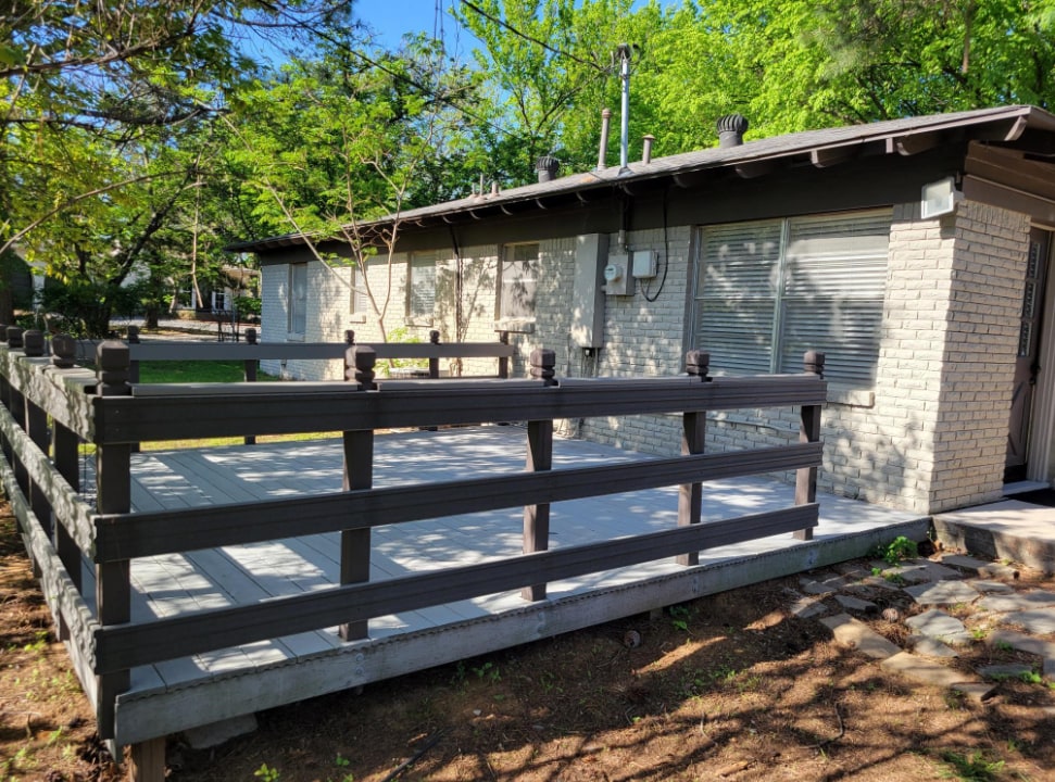 Building Photo - 3159 Southlake Park Rd
