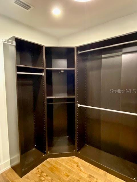 Building Photo - 3611 Bradenton Rd