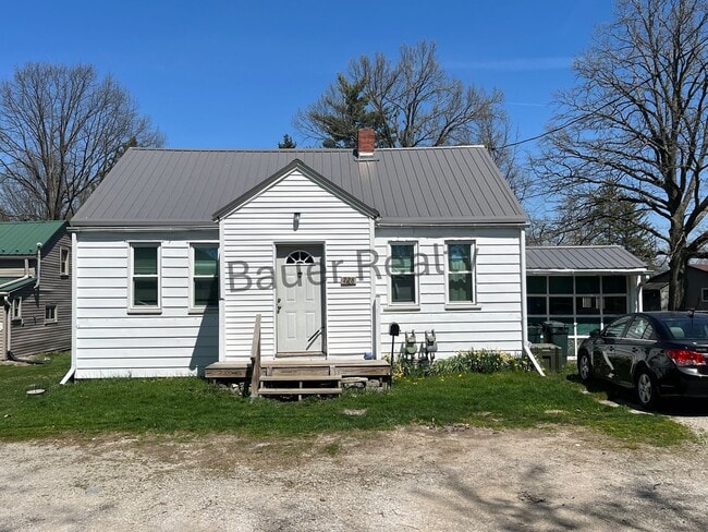 Building Photo - kan