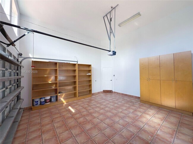 Building Photo - 3191 SW 133rd Ct