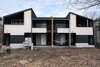 Building Photo - 3333 E 113th Terrace