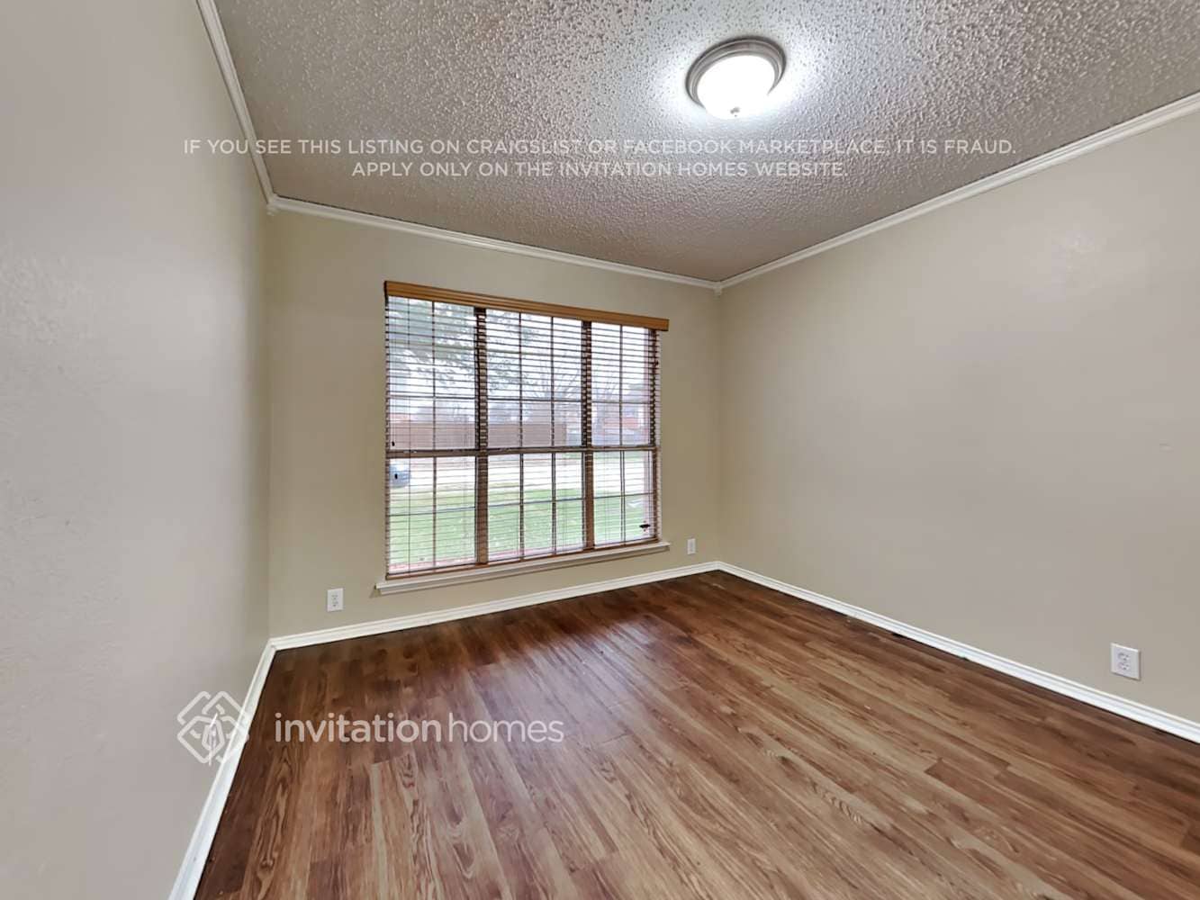 Building Photo - 1105 Iron Horse Dr