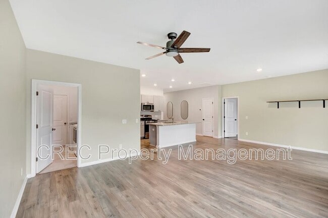 Building Photo - 494 Spanish Wells Rd