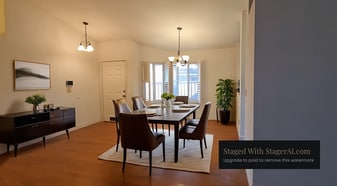 Building Photo - 2912 Honeynut St