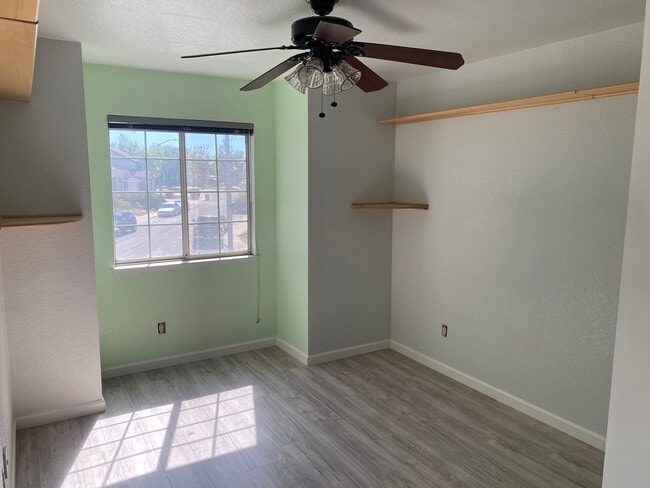 Bedroom 2 - 1100 Bear River Ct