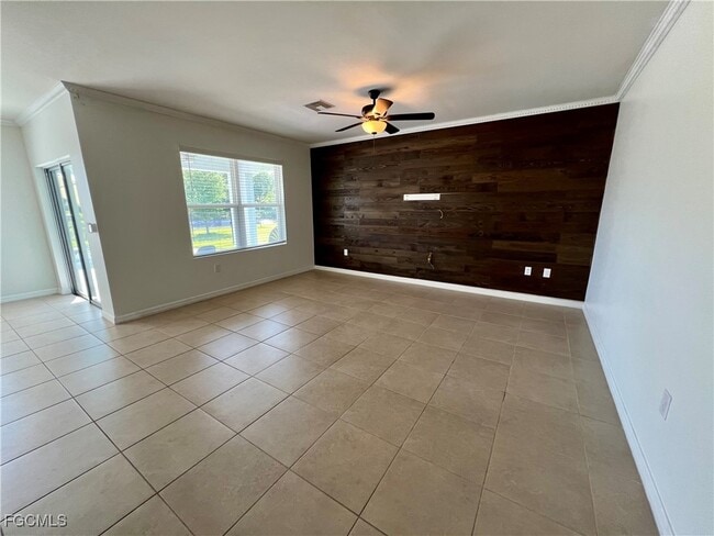 Building Photo - 10293 Silver Pond Lane