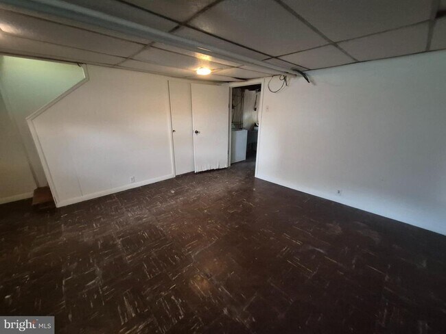 Building Photo - 3423 Verner St