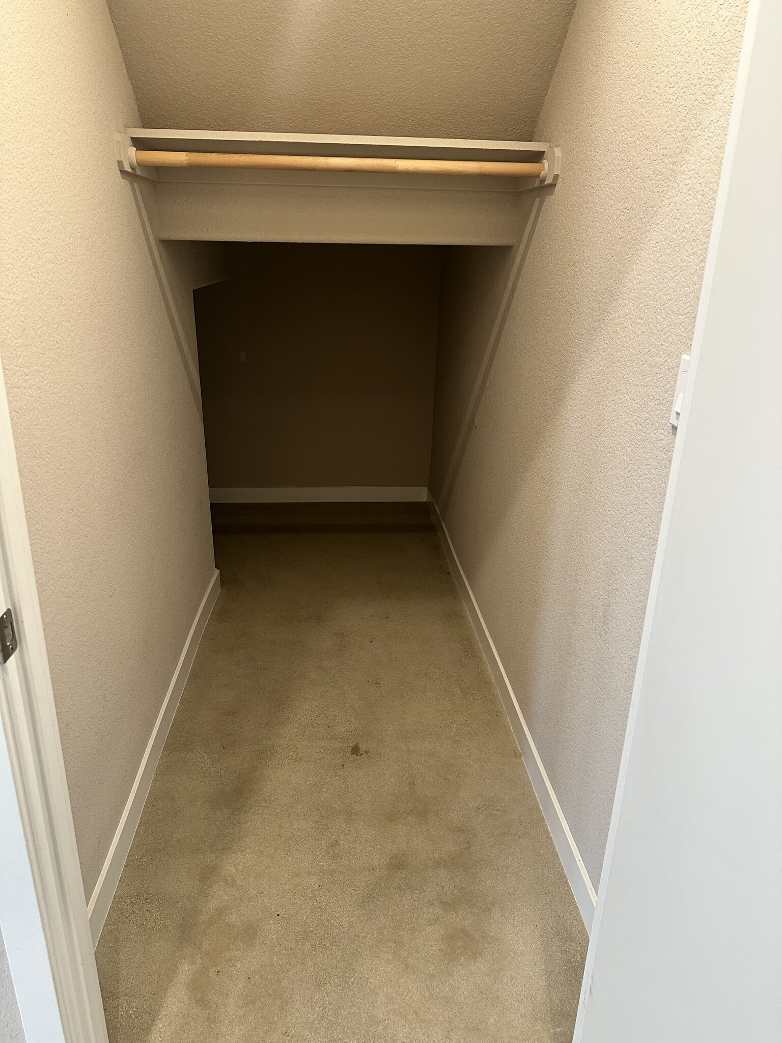 Closet under stairs - 2572 N McArthur Ave