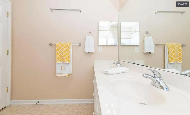 Hallway Bathroom w/ Double Vanities - 1272 Collegian Ter