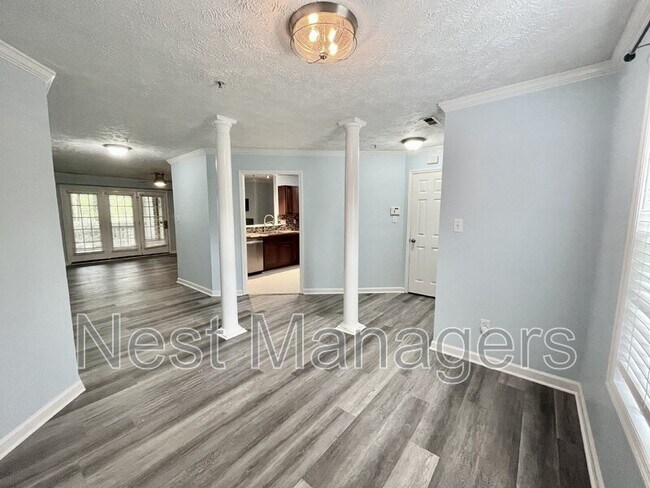 Building Photo - 350 Bubble Creek Ct