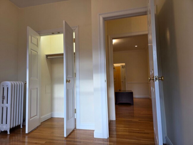 Building Photo - No brokers Fee, No Security Deposit, Heat, Hot Water Included, Elevator, Laundry, Steps from the ...