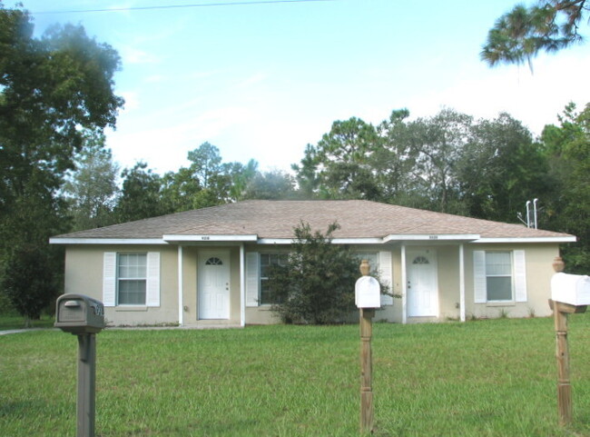 Primary Photo - Adorable 2/2 Duplex in Citrus Springs!!!