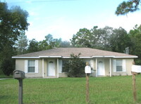 Building Photo - Adorable 2/2 Duplex in Citrus Springs!!!