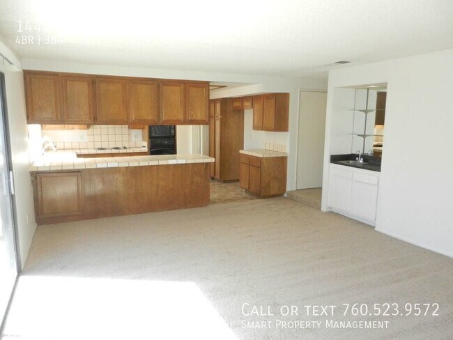 Building Photo - 14475 Janal Way