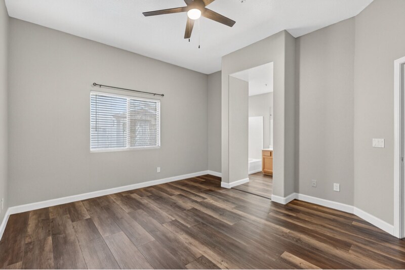 Building Photo - 8105 W Beck Ln