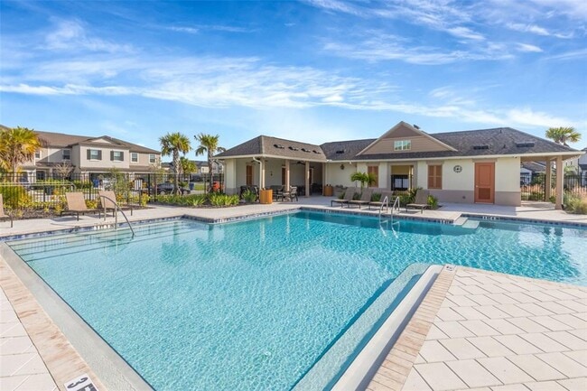 Building Photo - 8309 Cor Pne Wy