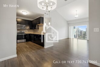 Building Photo - 15700 E Jamison Dr