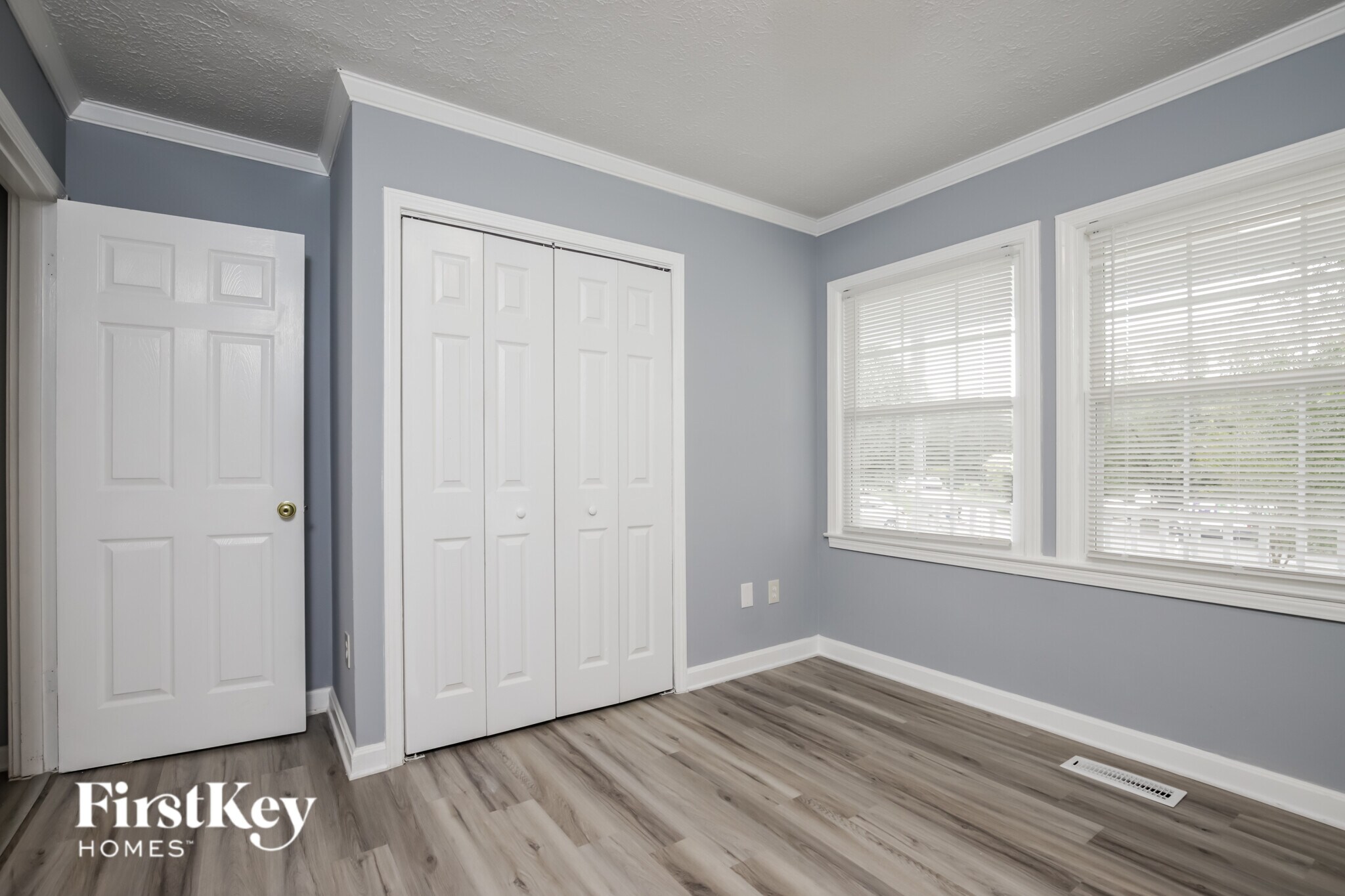 Building Photo - 3808 Spring Branch Dr