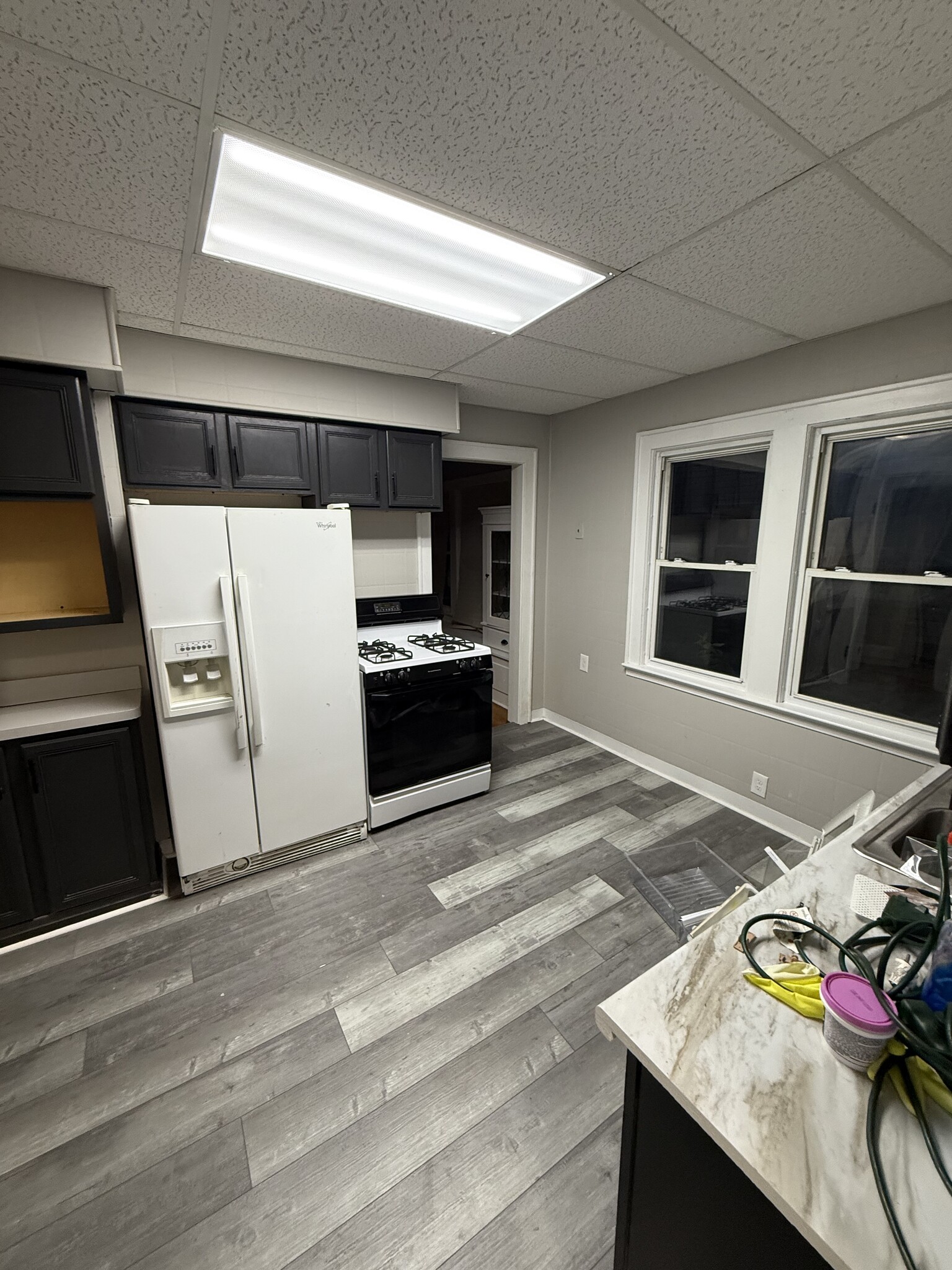 Kitchen with French door fridge and stove - 3616 E 106th St