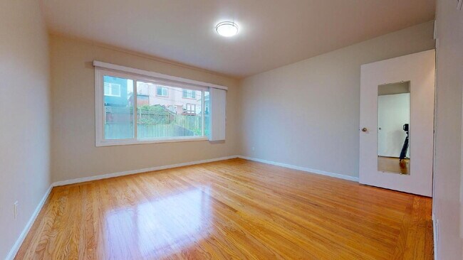 Building Photo - Charming Daly City Home with Stunning Views & Convenient Bay Area Access