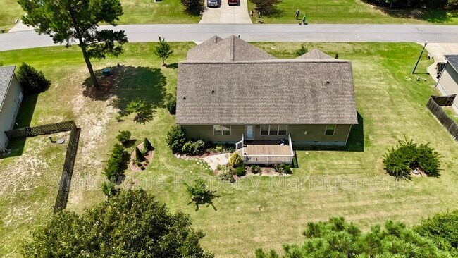 Building Photo - 76 Deep Clay Cir