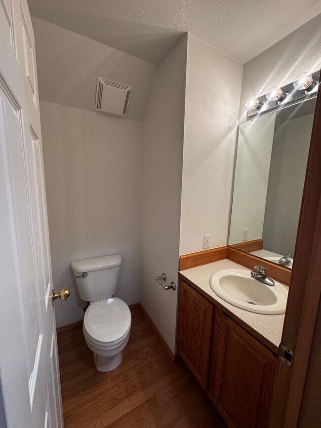 Building Photo - Waterfront Duplex for Rent!!