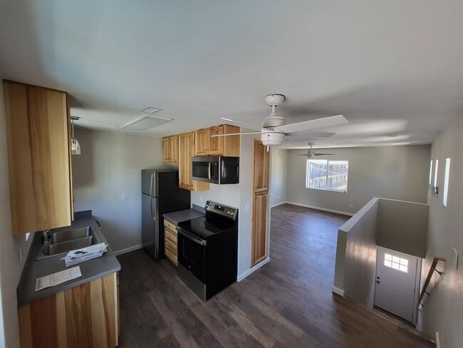 Building Photo - 210 N Elden St
