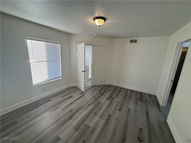 Building Photo - 6800 E Lake Mead Blvd