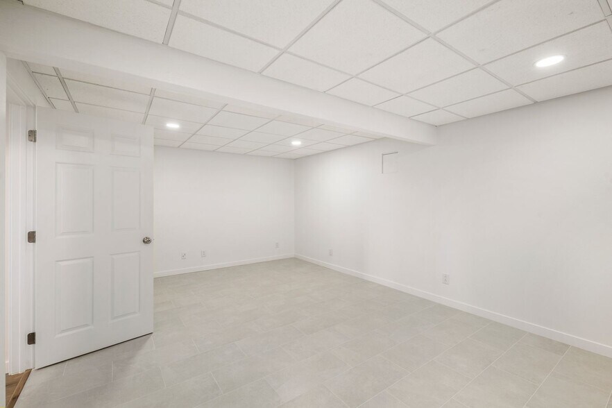 Building Photo - 2411 S Norman St