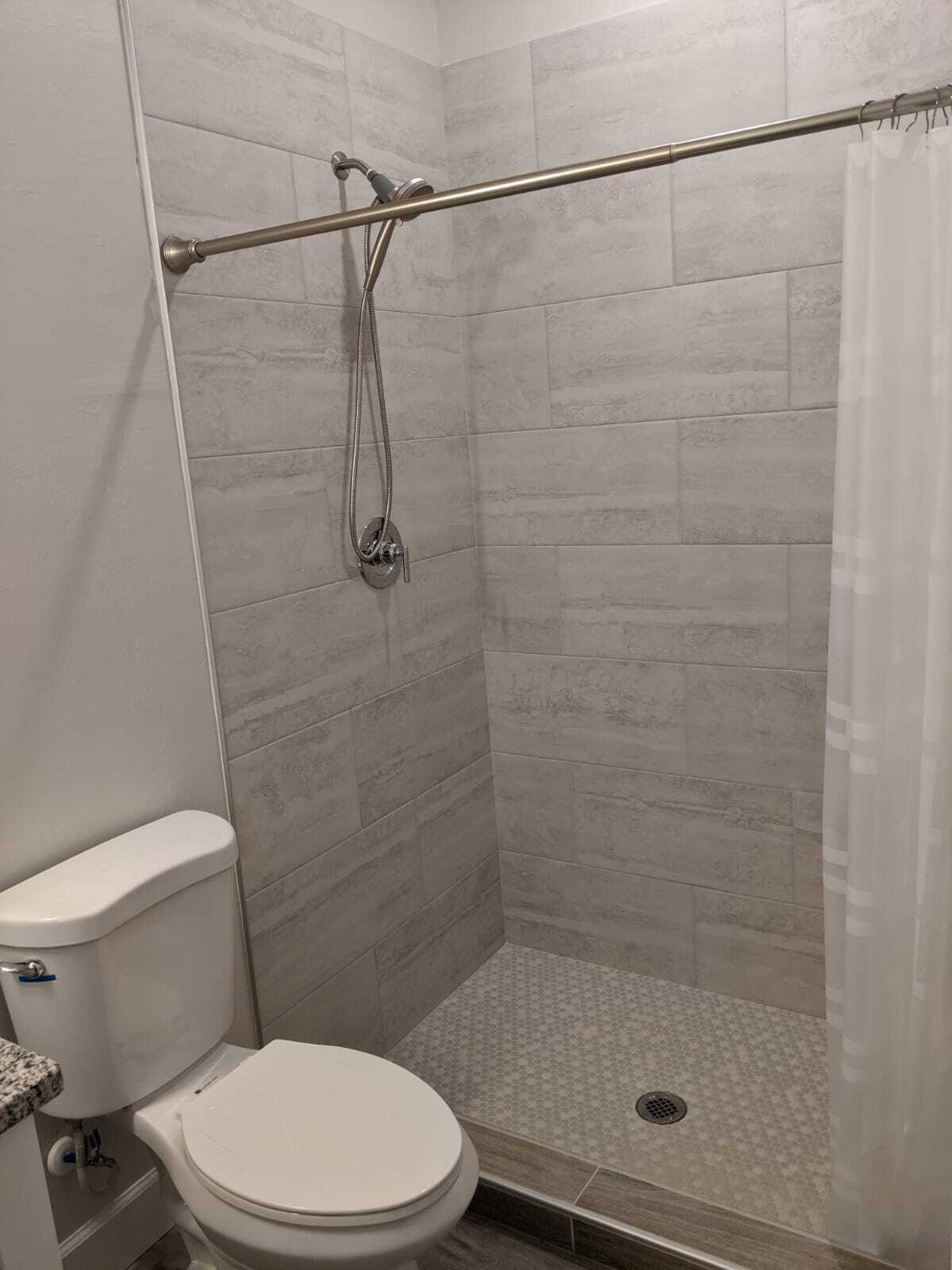 Walk in shower - 173 Pennfield St